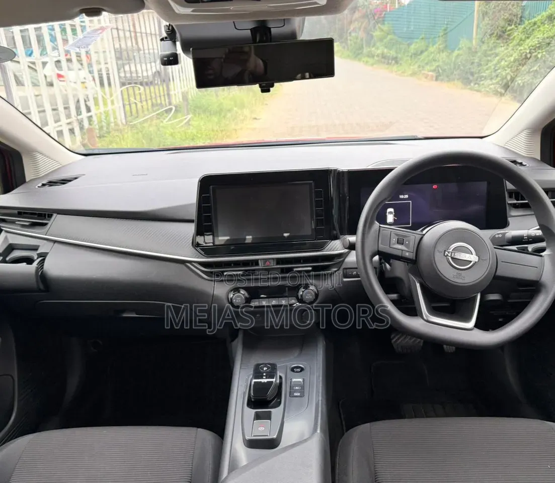Nissan Note 1.2 Hybrid 2021 Red