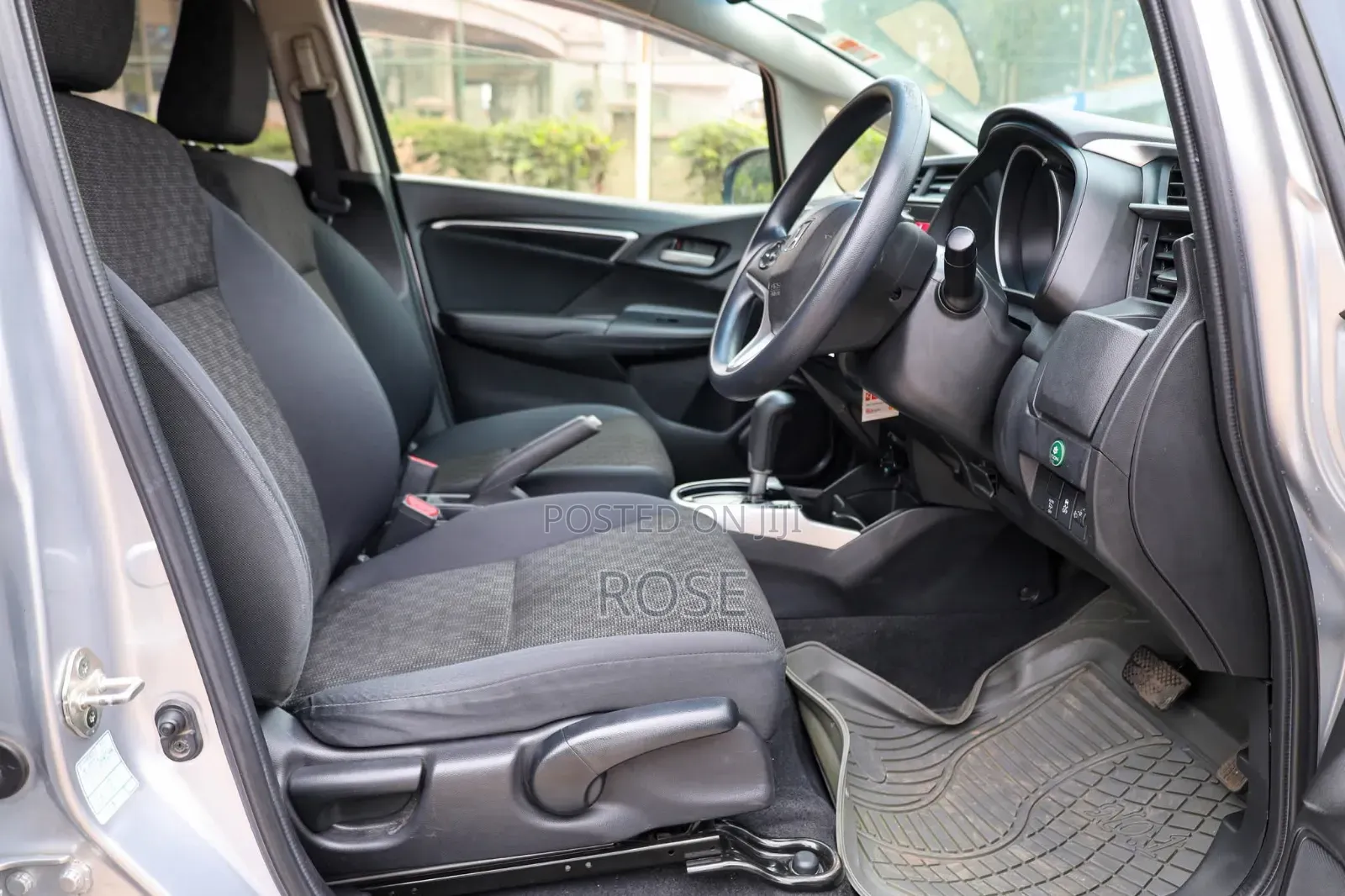 Honda Fit 2016 Silver