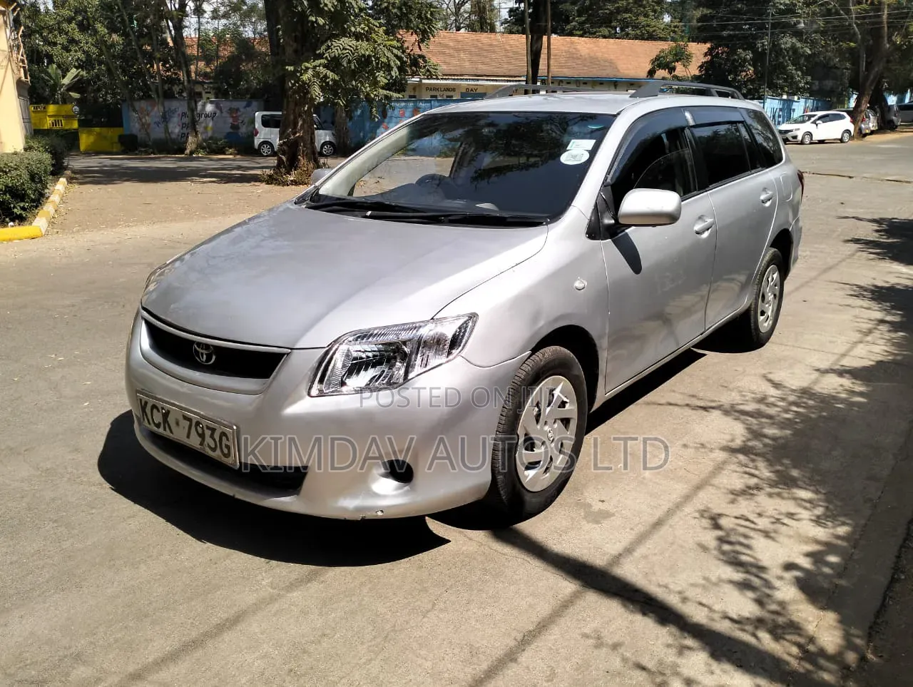 Toyota Corolla Fielder 2009 Silver