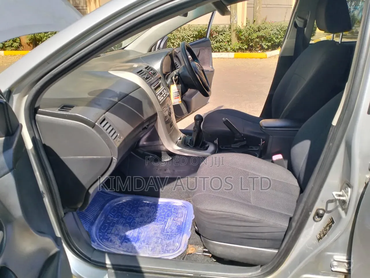 Toyota Corolla Fielder 2009 Silver