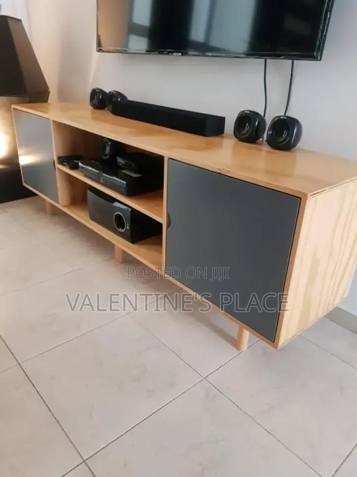 Luxury 5FT TV Stand – Strong, Stylish Ready to Use