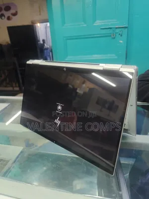 Laptop HP EliteBook 830 G8 16GB Intel Core i7 SSD 512GB