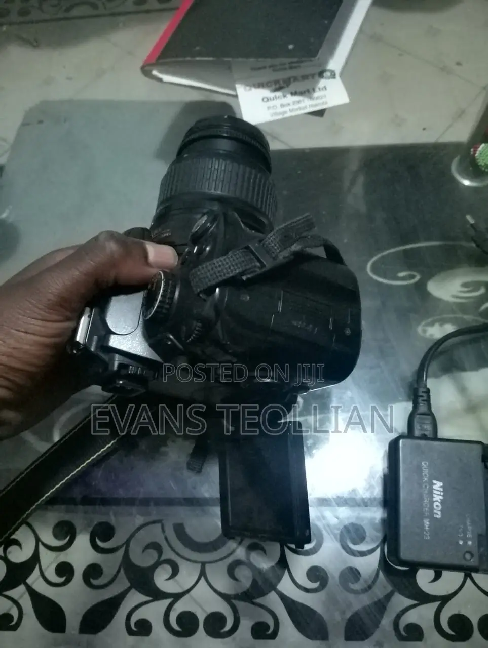 Nikon D5000 DSLR Camera + 18-55mm Lens – Clean Fully Functional