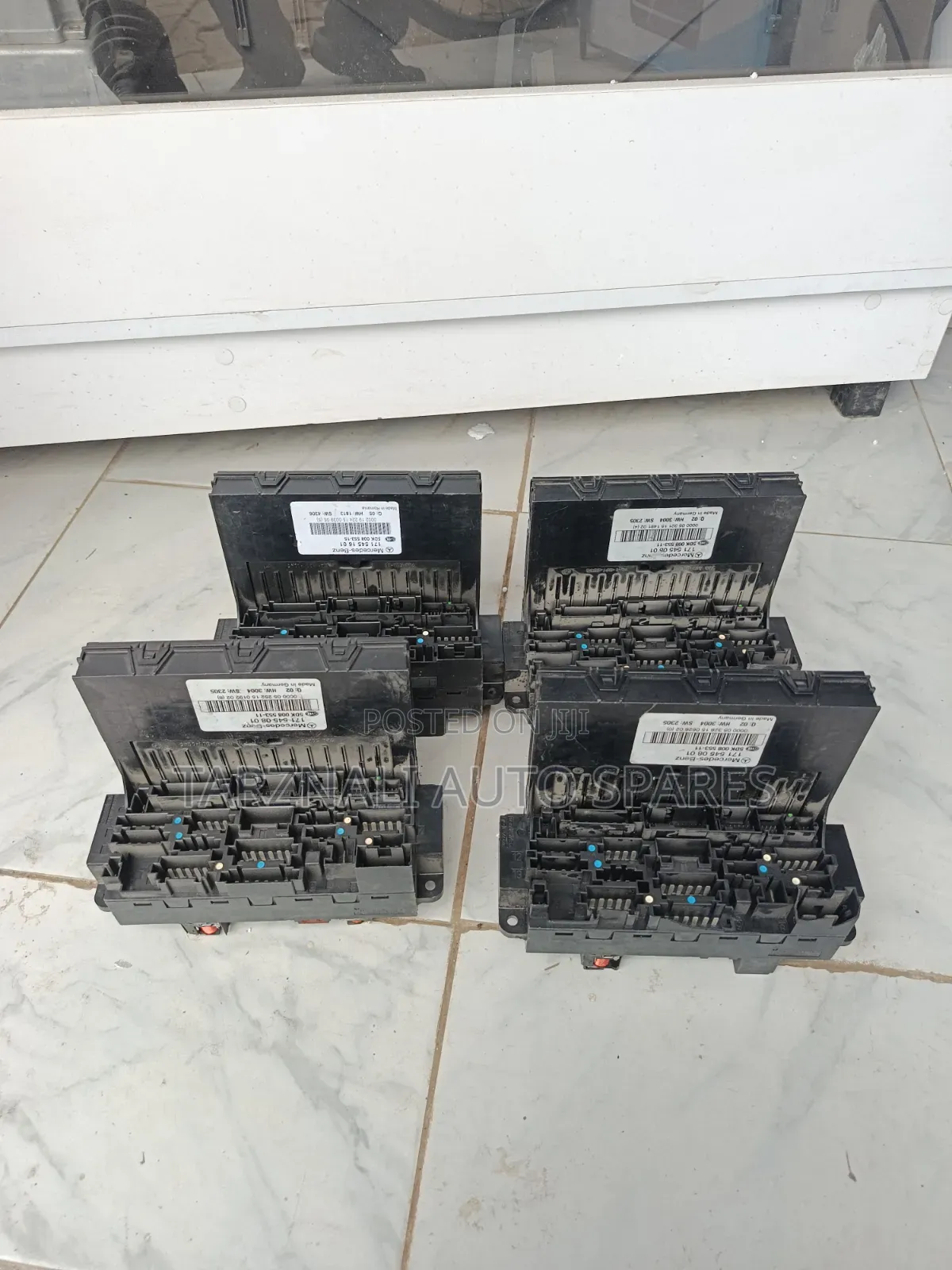 W203,W211,W204,W212 Front Fusebox