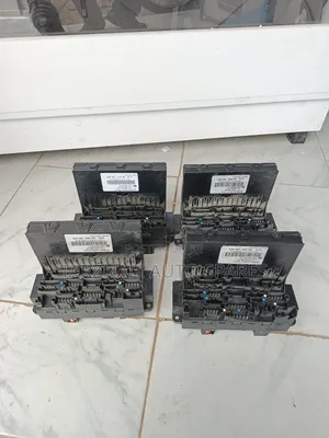W203,W211,W204,W212 Front Fusebox