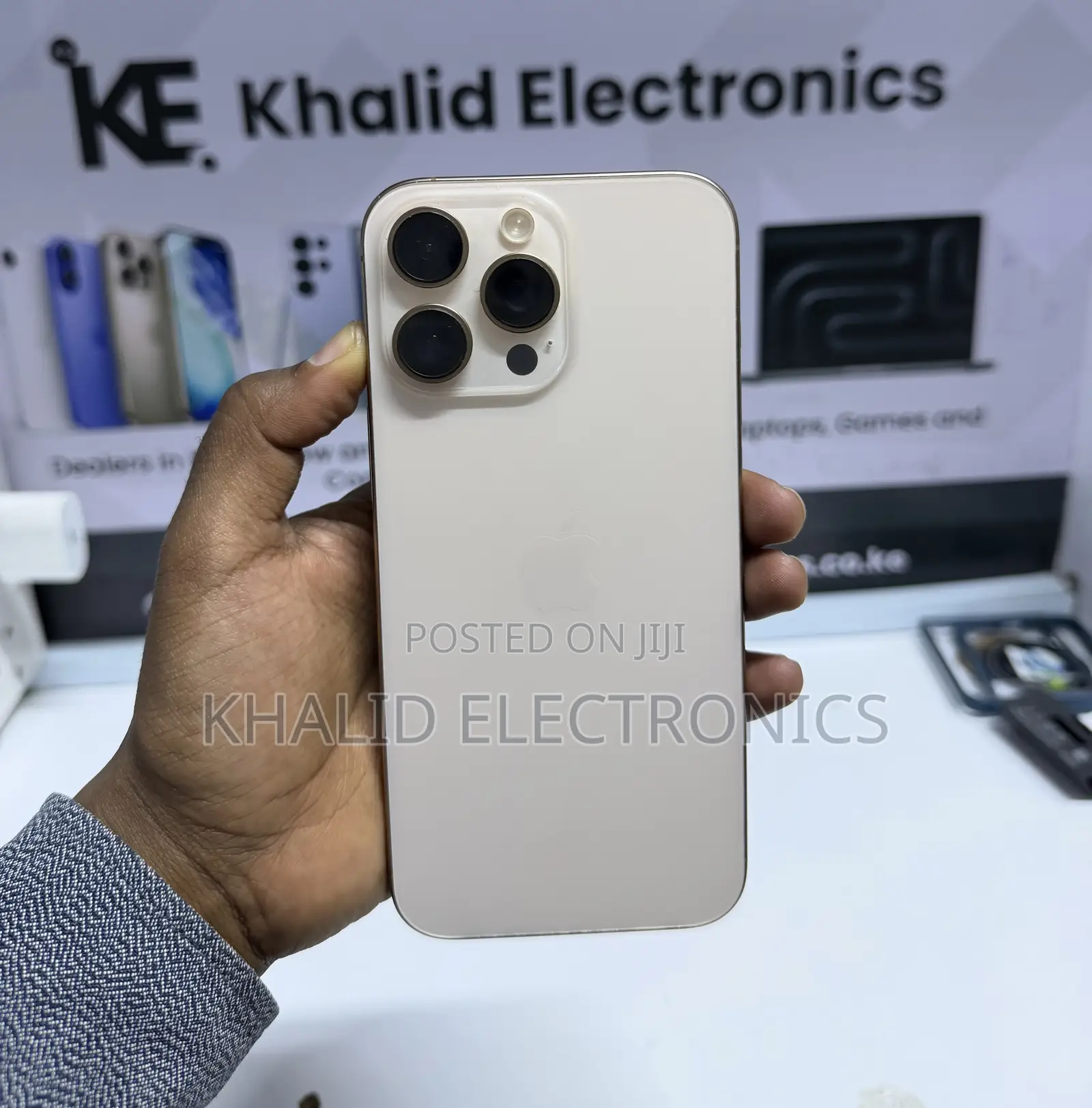 Apple iPhone 16 Pro Max 256 GB Gold