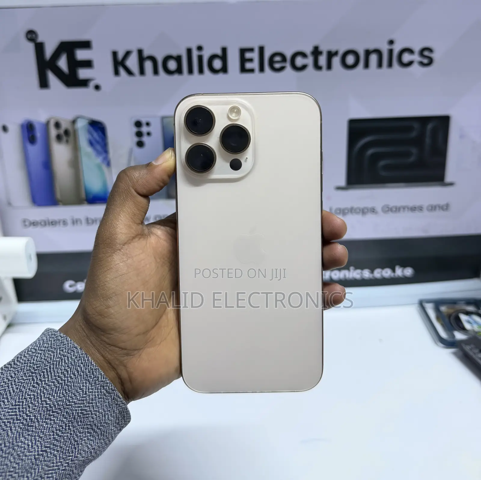 Apple iPhone 16 Pro Max 256 GB Gold