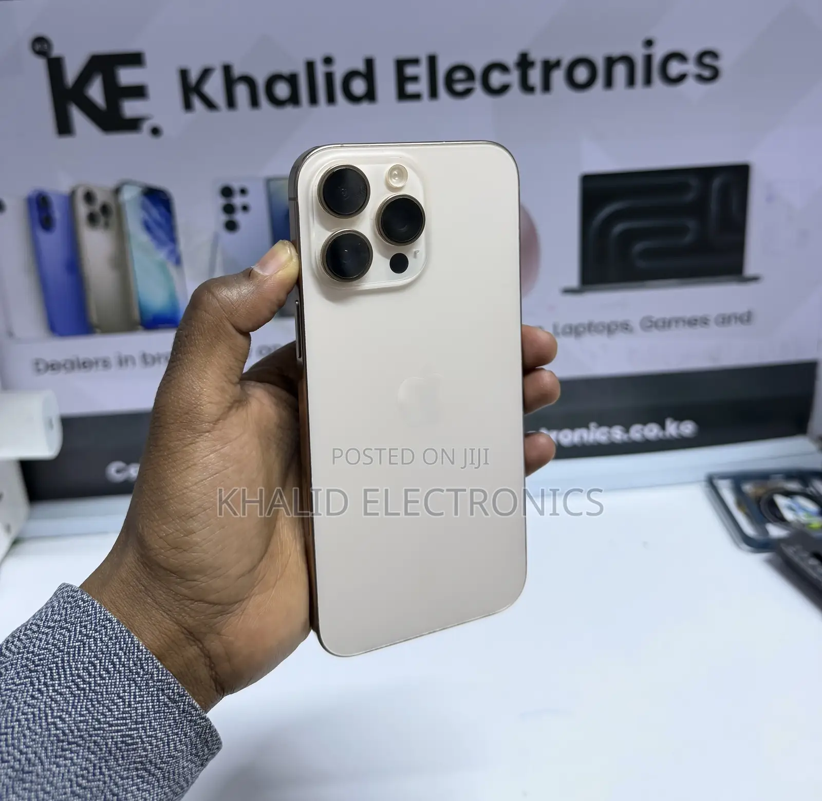Apple iPhone 16 Pro Max 256 GB Gold