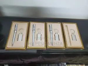 4 Sets of Key Holder and Pen (Read Info)