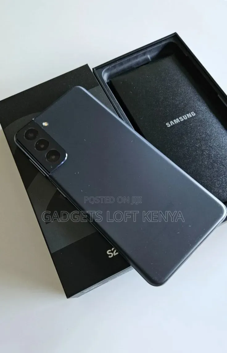 New Samsung Galaxy S21 5G 128 GB Black
