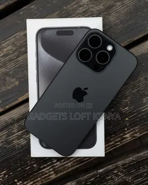 New Apple iPhone 15 Pro 256 GB Black