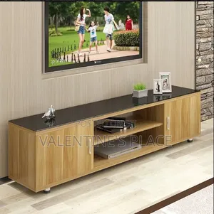 Premium 5FT TV Stand With Stylish Storage Contemporary 5FT TV Stand –