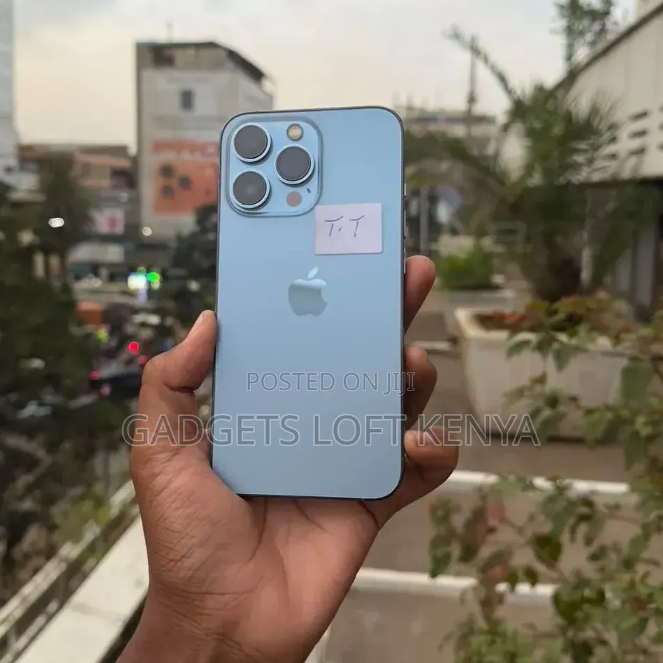 New Apple iPhone 13 Pro 256 GB Blue