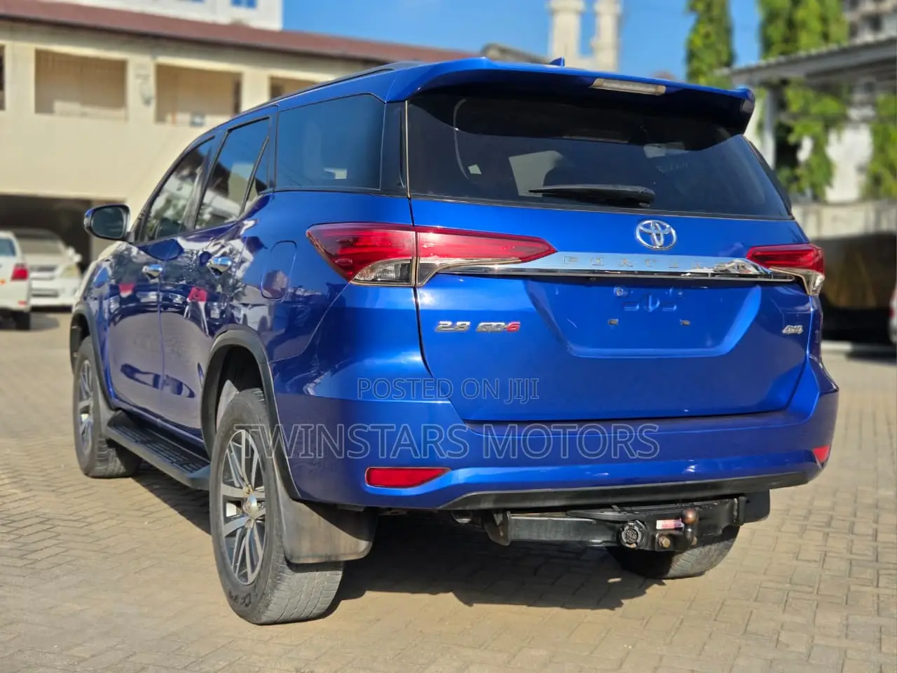 Toyota Fortuner 2.8 D AWD 2019 Blue