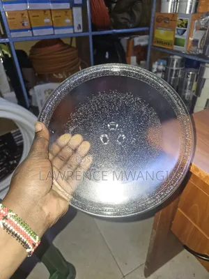Microwaves Rotating Plates