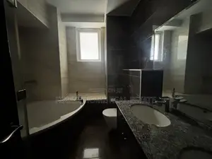 3bdrm Apartment in Riverside for rent