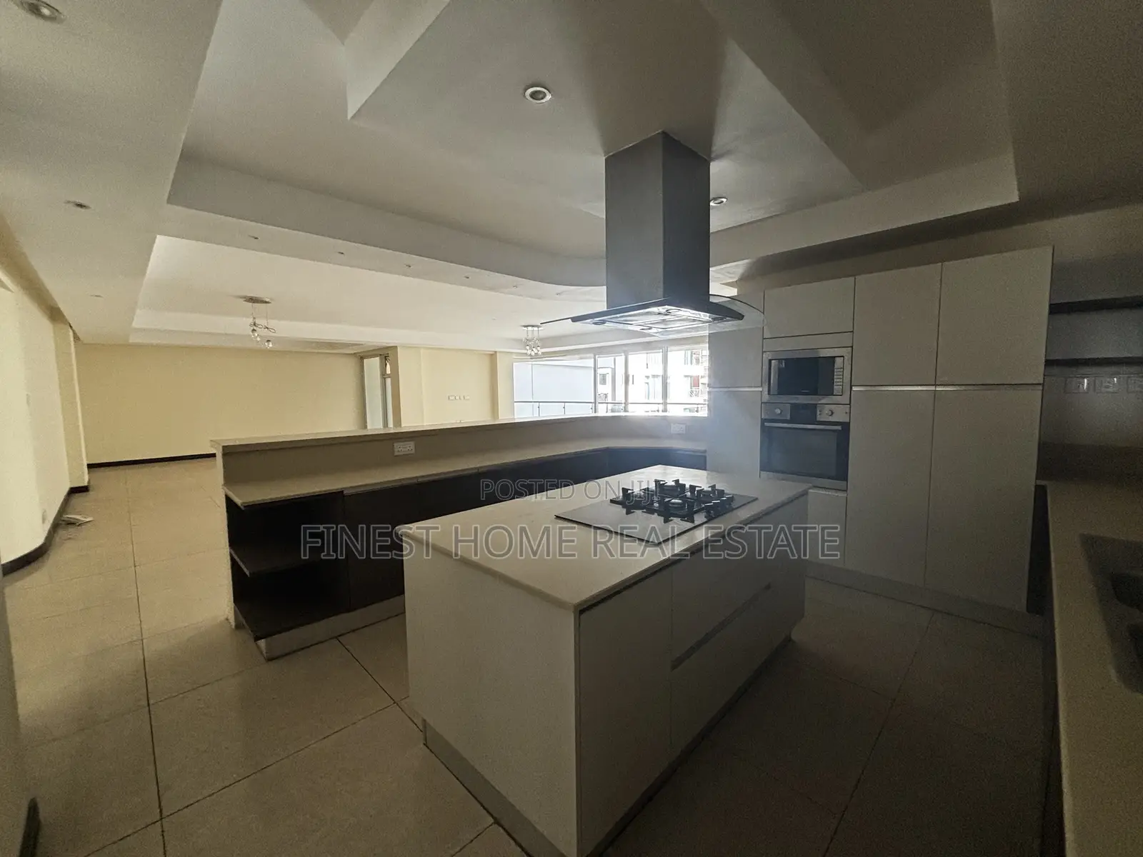 3bdrm Apartment in Riverside for rent