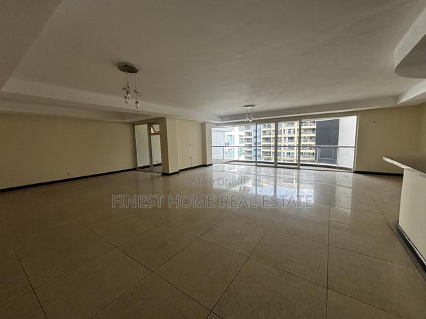 3bdrm Apartment in Riverside for rent