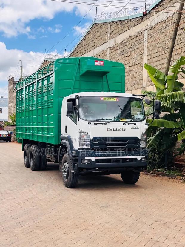 FVZ (Isuzu) Lorry