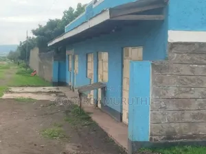Residential House 10 Commercial Units