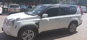 Nissan X-Trail 2.0 Petrol XE 2011 Pearl