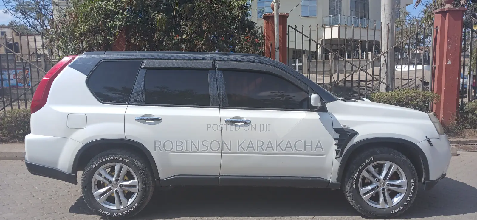 Nissan X-Trail 2.0 Petrol XE 2011 Pearl