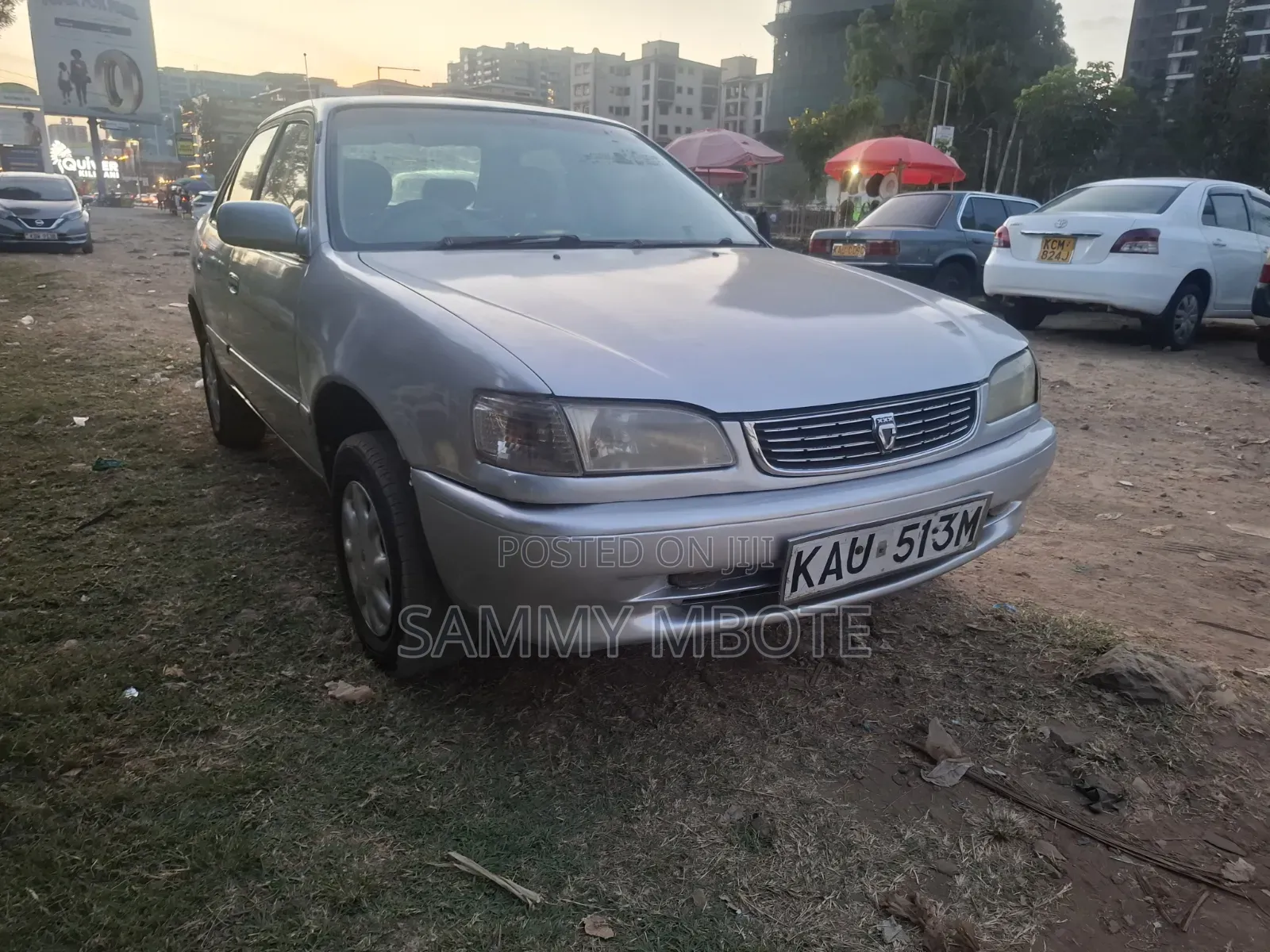 Toyota Corolla 1999 Silver