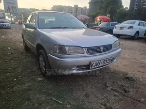 Toyota Corolla 1999 Silver