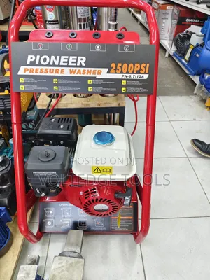 Pioneer 2500PSI Japan Gasoline High Pressure Washer (6.5HP)