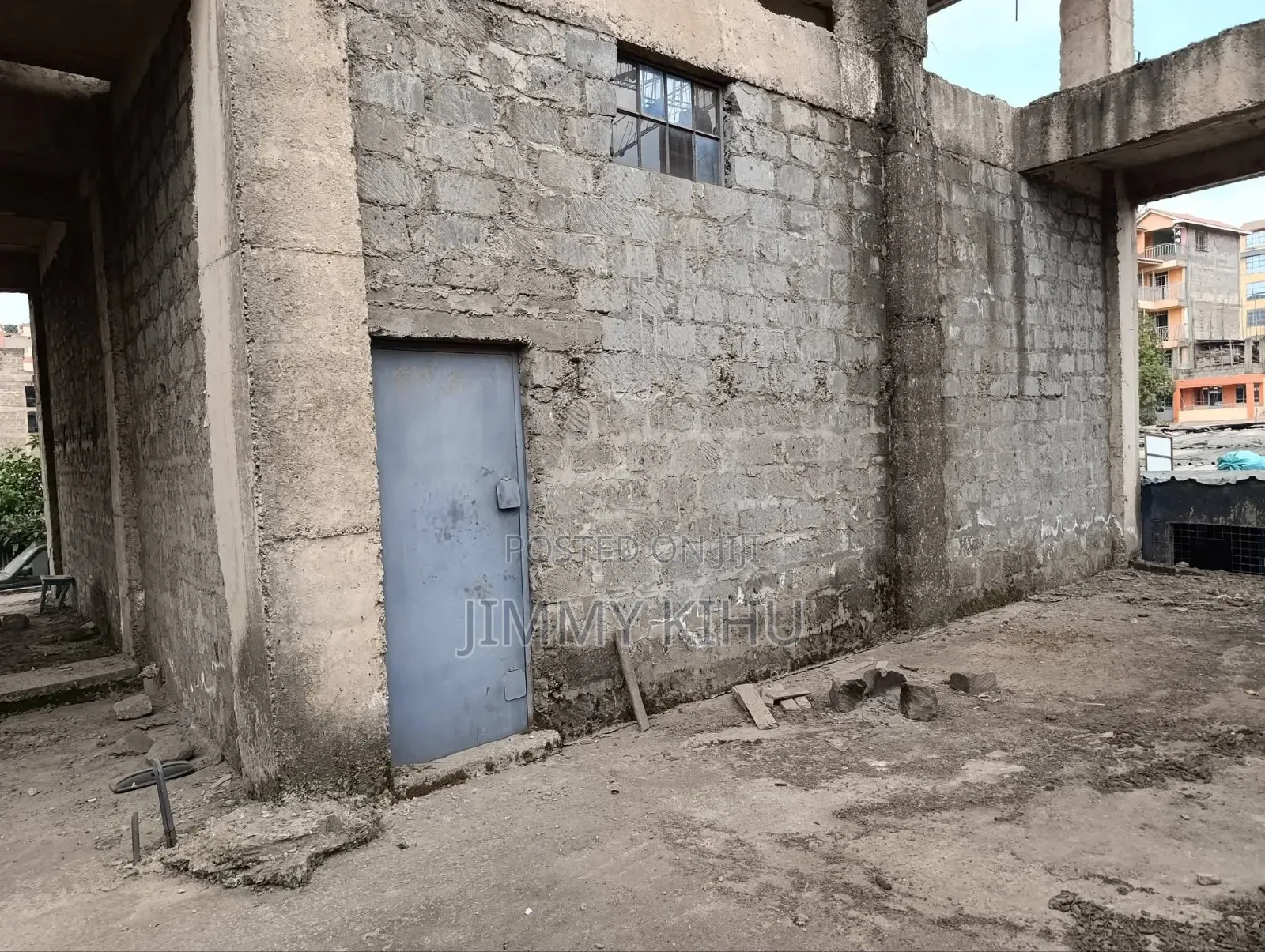20bdrm Apartment in Dagoretti for Sale