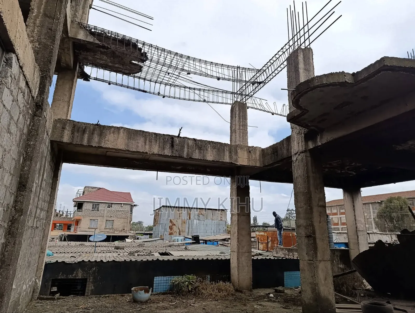 20bdrm Apartment in Dagoretti for Sale