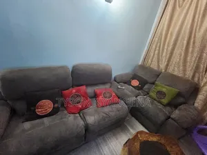 Recliner Seats 5 Seater
