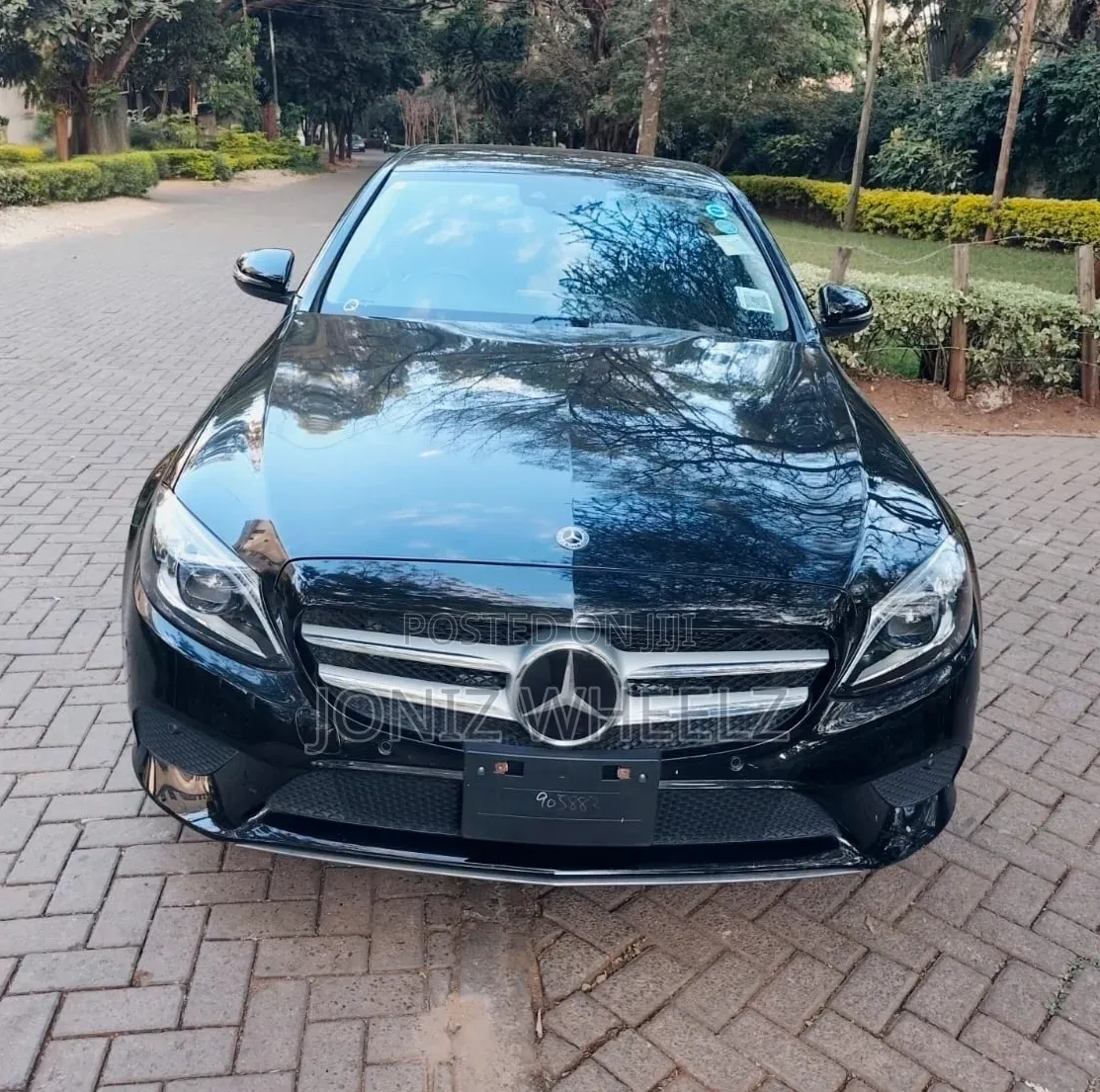 Mercedes-Benz C200 2019 Black