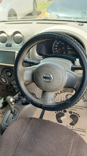 Nissan March 2013 Silver