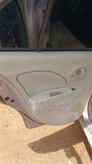 Nissan March 2013 Silver