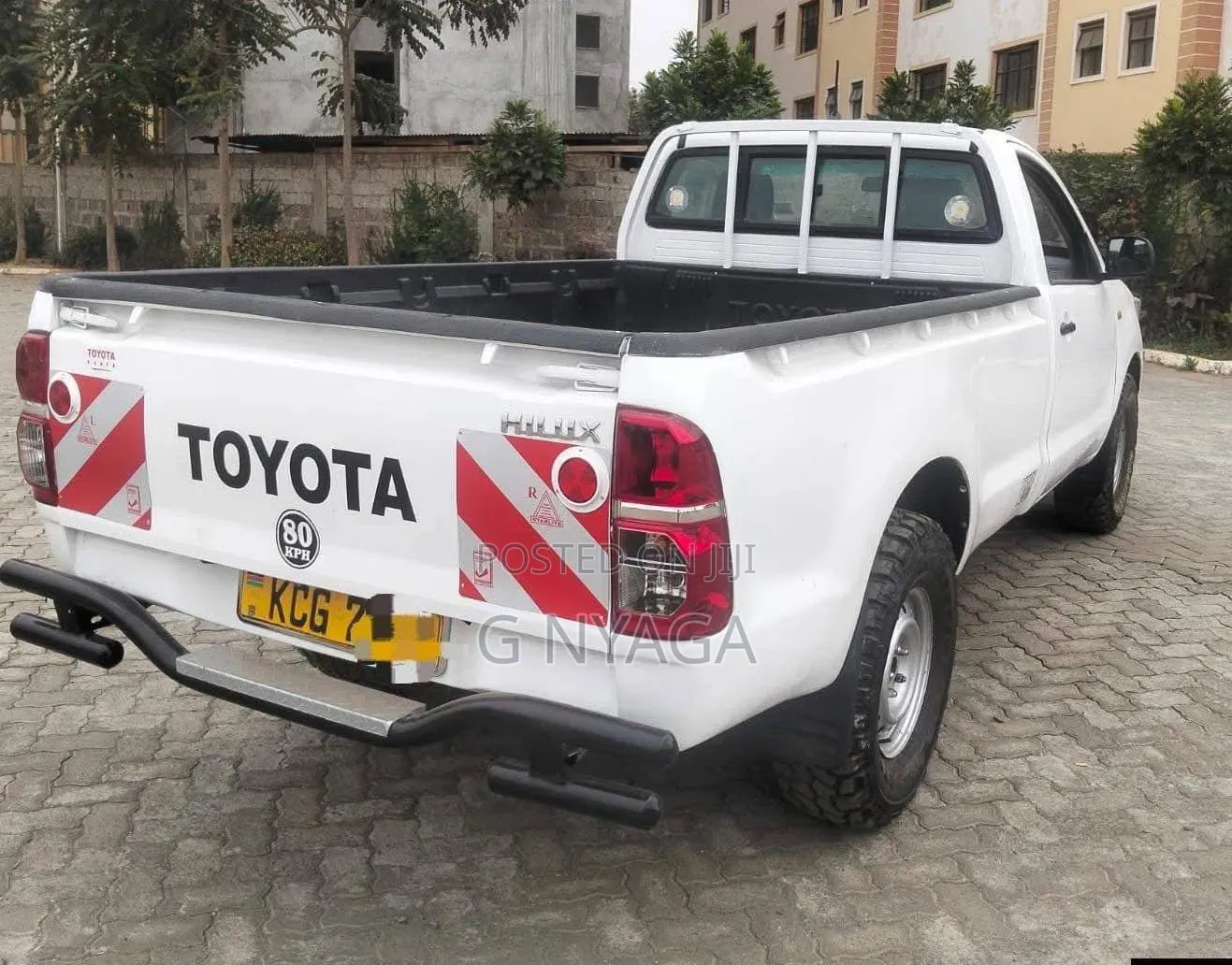 Toyota Hilux 2015 White