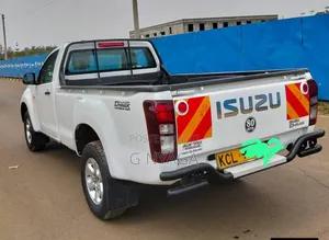 Isuzu D-MAX 2017 White