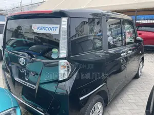 Toyota Tank 1.0 FWD 2019 Black