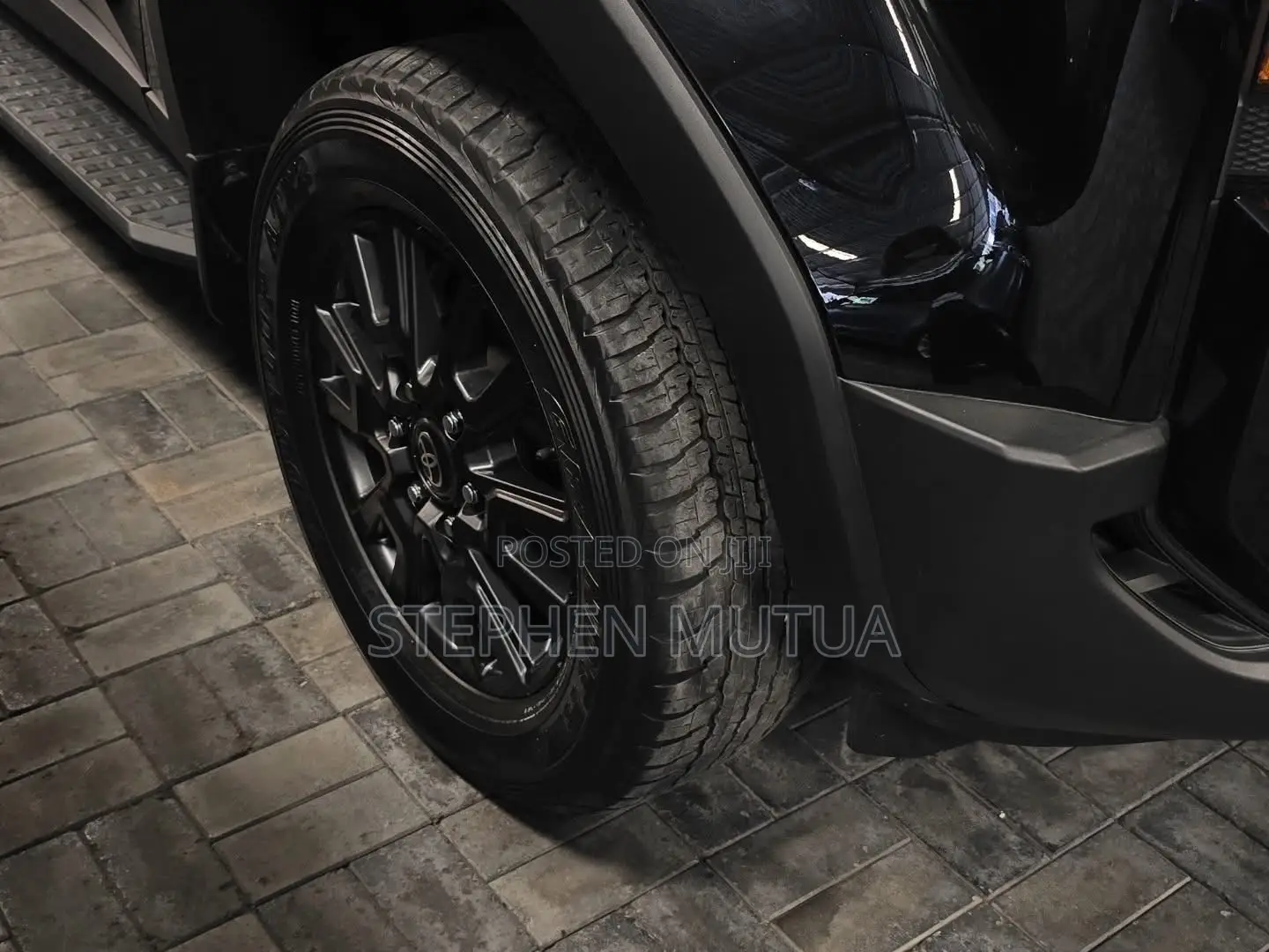 Toyota Land Cruiser Prado 2.8 2024 Black