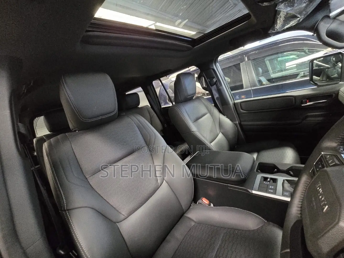 Toyota Land Cruiser Prado 2.8 2024 Black
