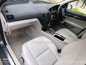 Mercedes-Benz C180 2010 Gray