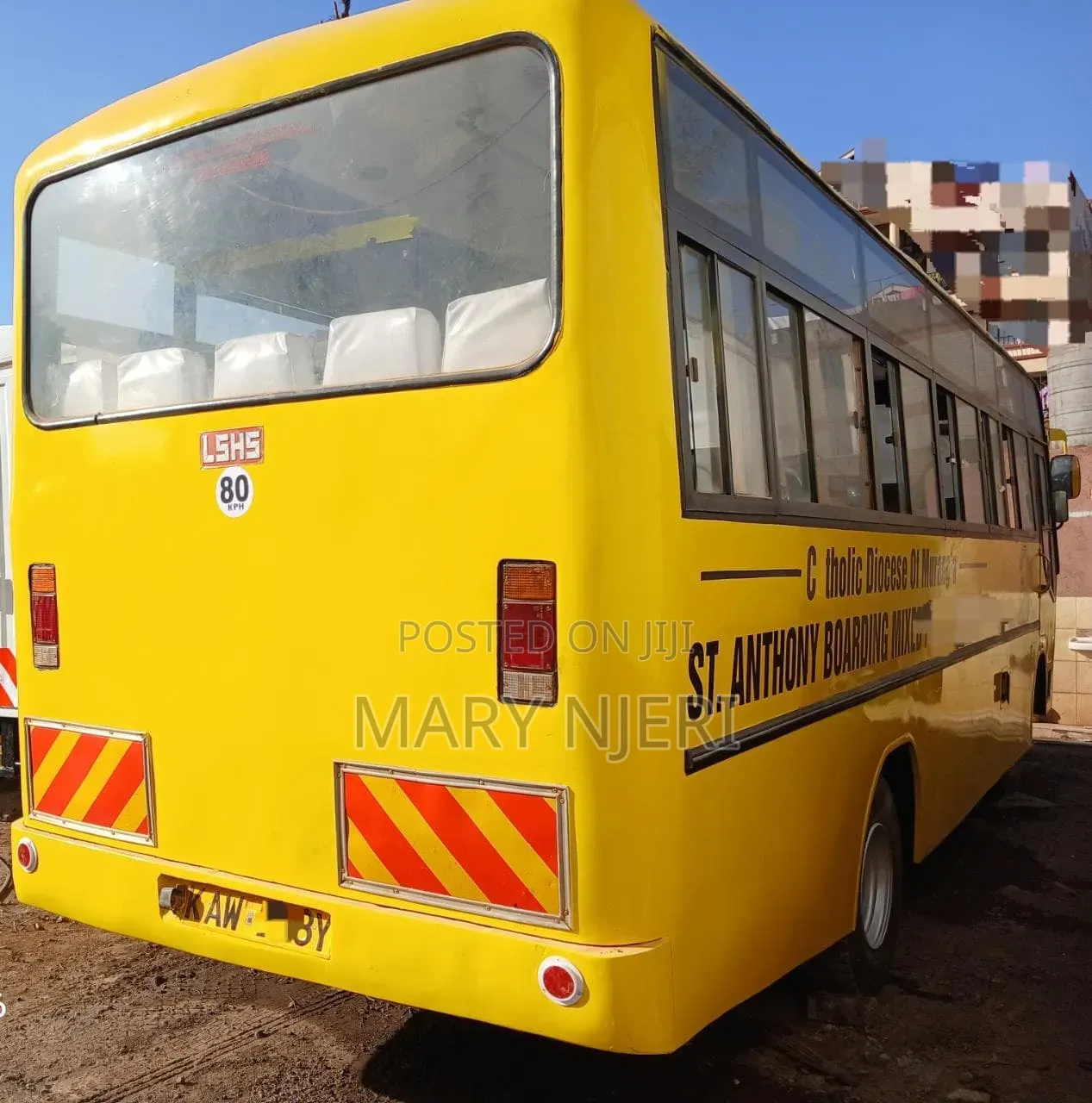 Isuzu NQR 2006 Yellow