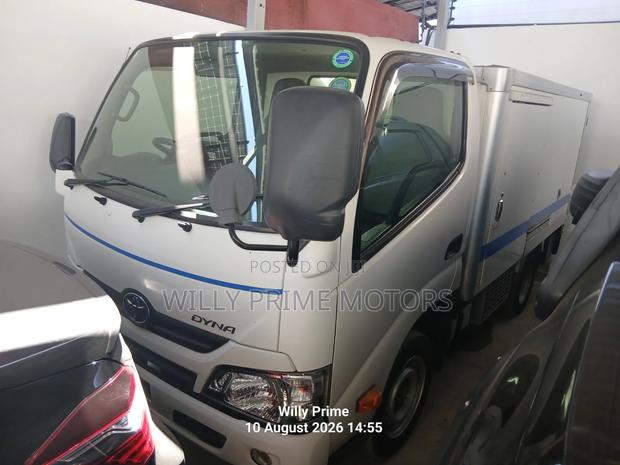 Toyota Dyna Manual Diesel 2019 - main view