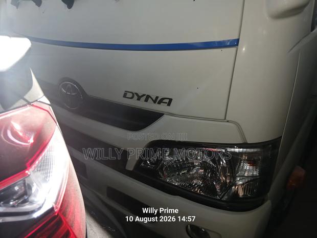 Toyota Dyna Manual Diesel 2019 - thumbnail 9