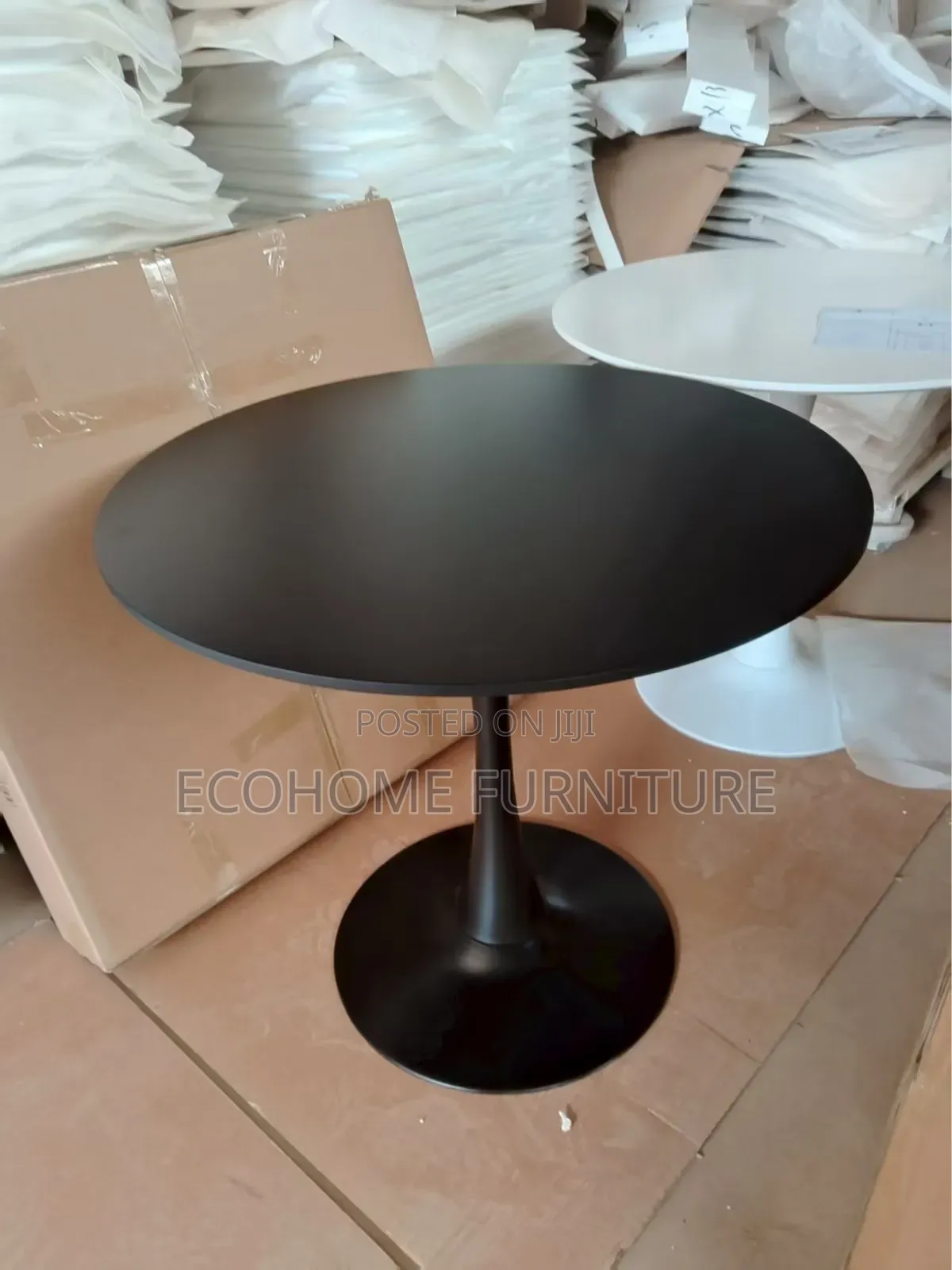 Round Table; Cocktail Table Black