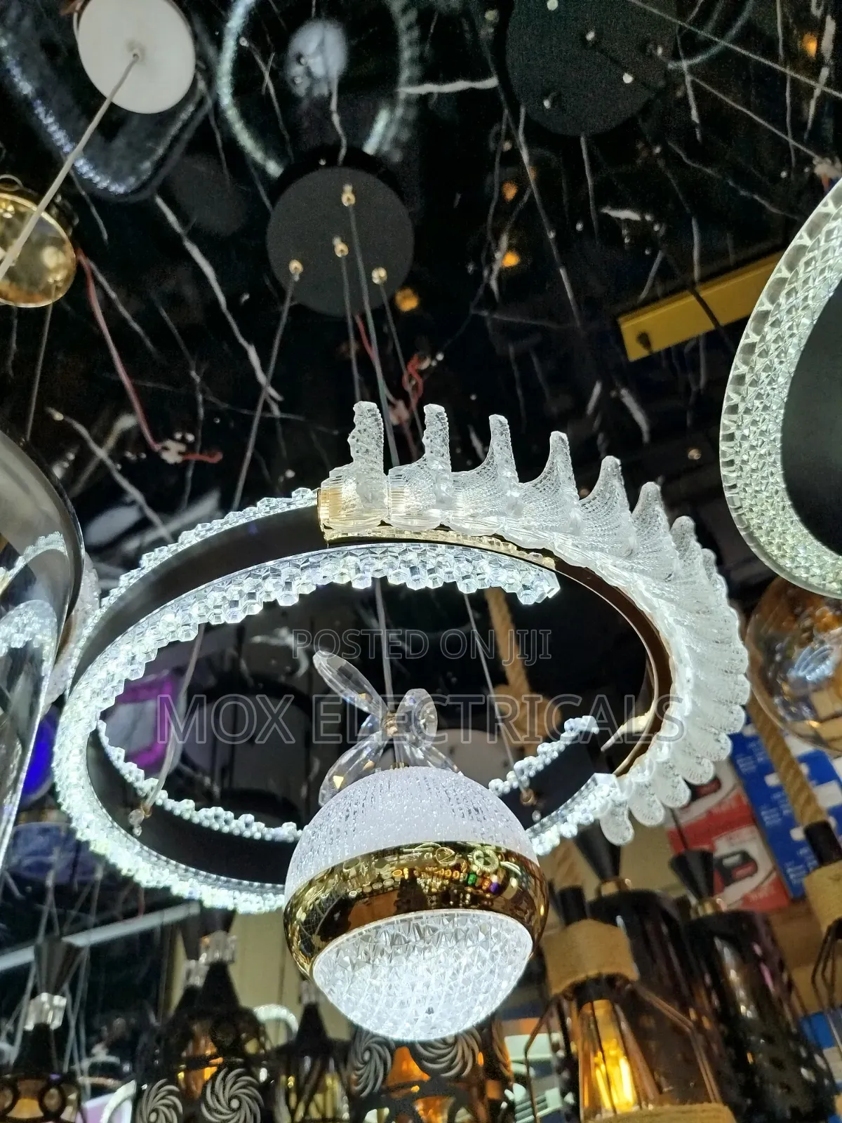 Empress Crown Pendant Light