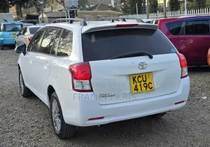Toyota Corolla Fielder 2012 Off white