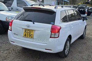 Toyota Corolla Fielder 2012 Off white