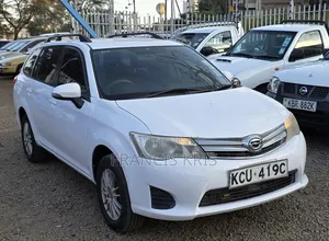 Toyota Corolla Fielder 2012 Off white
