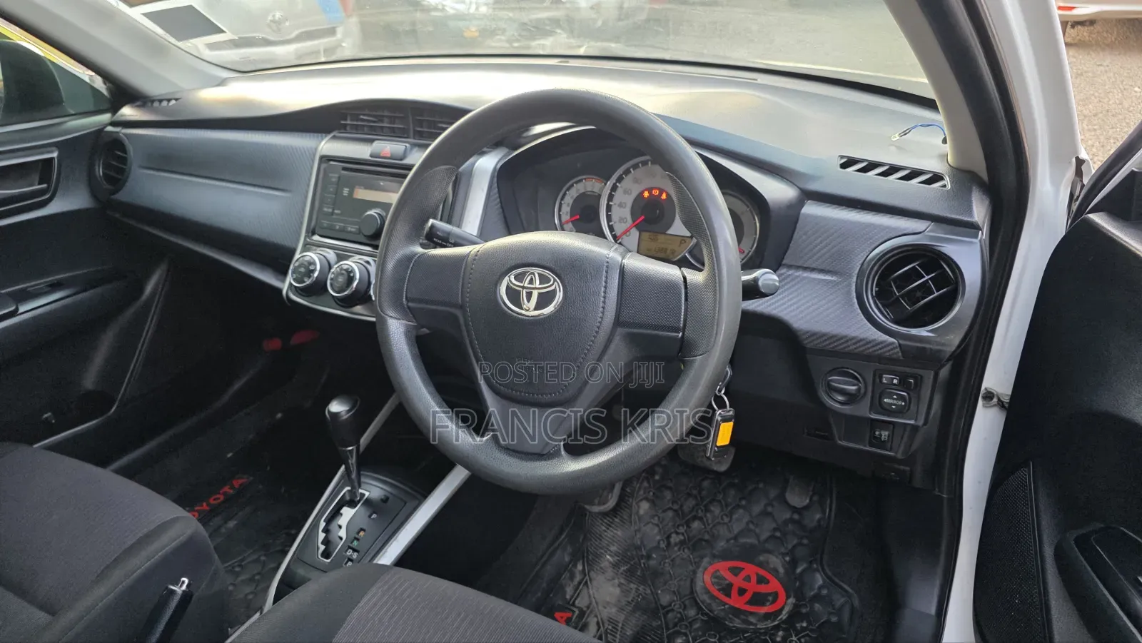 Toyota Corolla Fielder 2012 Off white